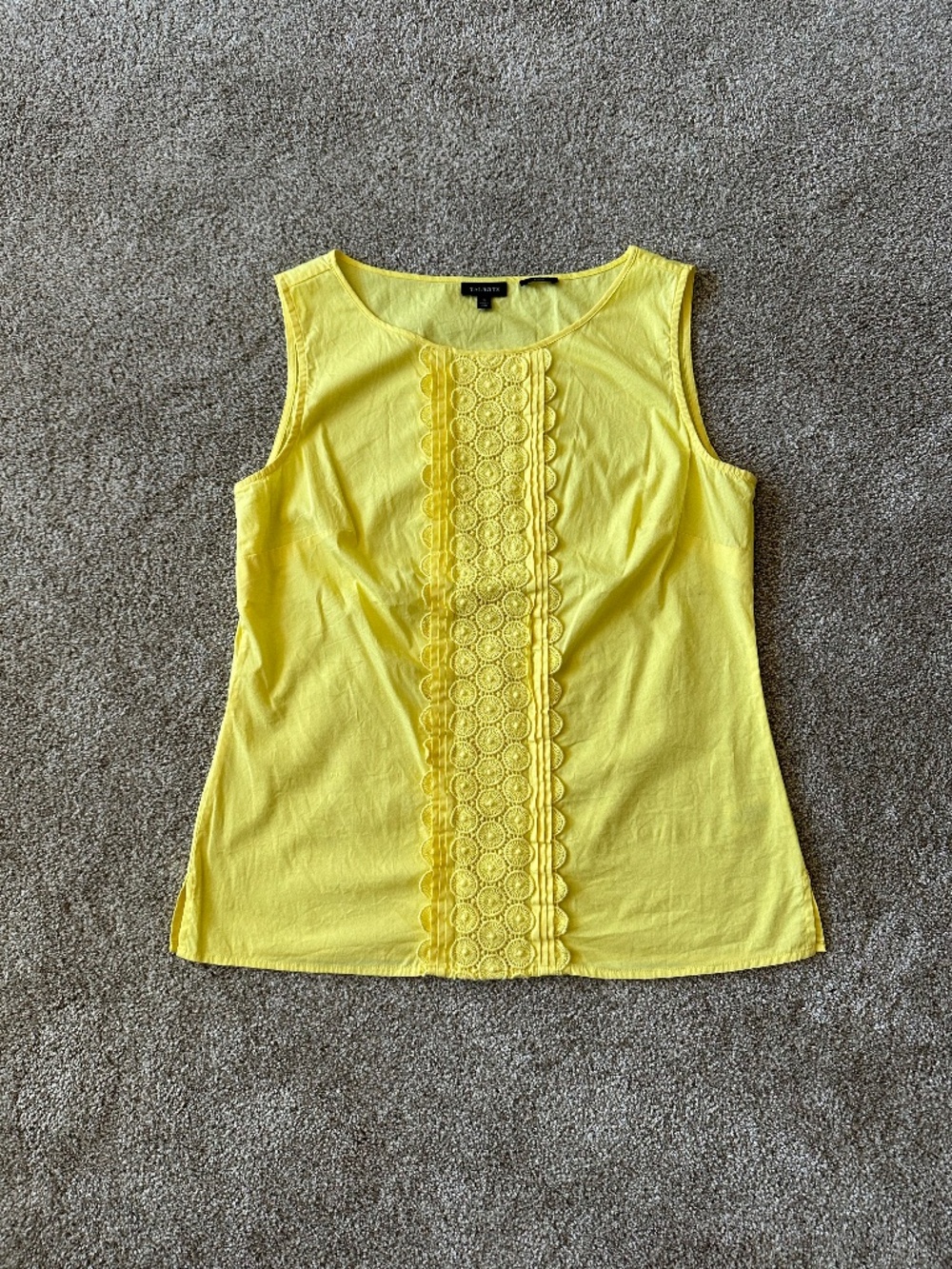 Talbots Yellow Sleeveless Blouse Crochet Lace Front Pintuck Shell Top Size 8
